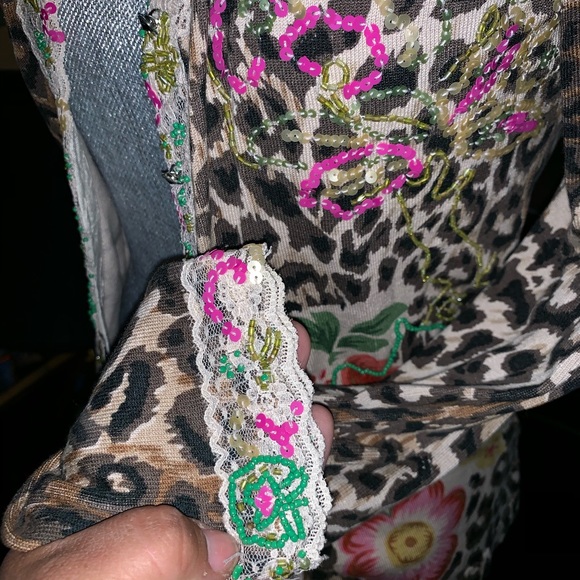 💞CHARLOTTE TARANTOLA💕Floral beaded Cardigan💙 - Picture 4 of 6